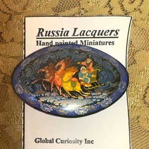 VTG RARE BROOCH COLLECTIBLE GIFT HAT LAPEL PIN HAND-PAINTED RUSSIAN ARTISANS